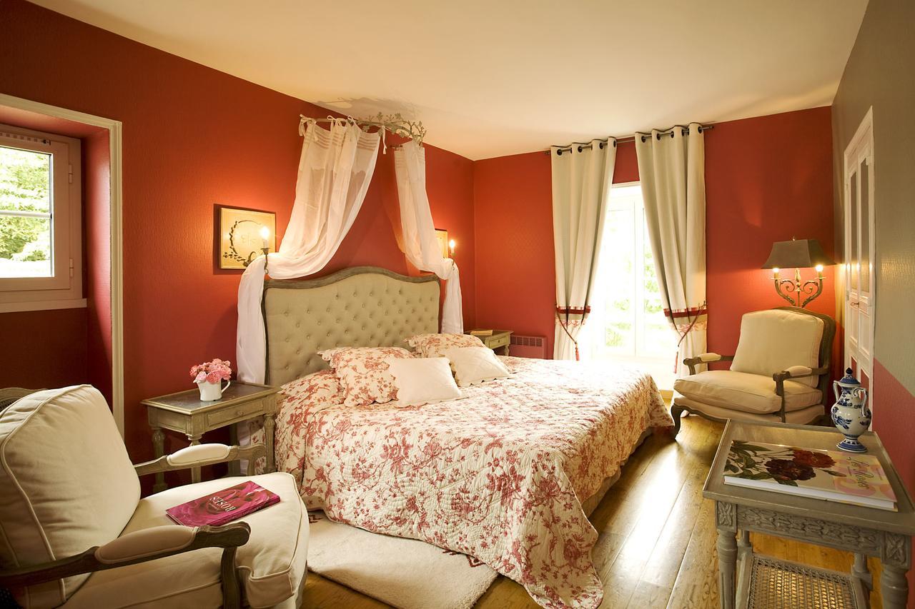 La Roseraie Hotel Restaurant Монтиньяк Экстерьер фото